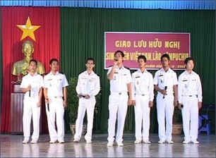 การพบปะสังสรรค์นักศึกษาเวียดนาม ลาว กัมพูชา - ảnh 1